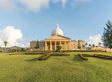 palau/babeldaob/landmark/palau-national-capital