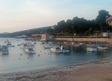 croatia/hvar/landmark/hvar-sea-kayak-by-andadventure