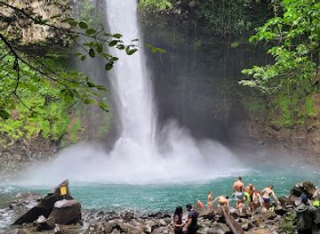costa-rica/northern-plains/landmark/fortuna-waterfall