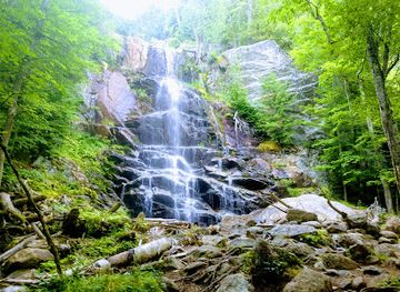 new-york/adirondack-mountains/landmark/beaver-meadow-falls
