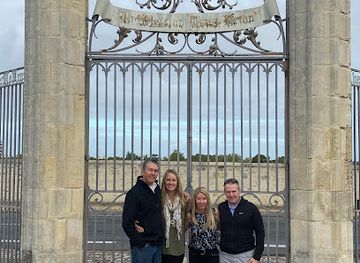 france/bordeaux-wine-region/landmark/krs-bordeaux-wine-tour-city-tour