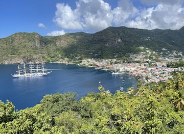 saint-lucia/canaries-quarter/landmark/sea-spray-cruises-ltd