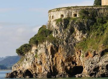 spain/bilbao/landmark/fuerte-de-san-carlos