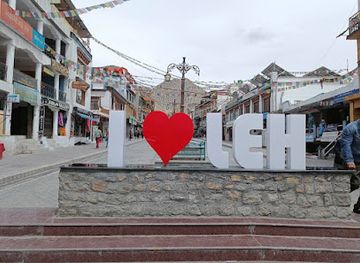 india/ladakh/landmark/i-love-leh