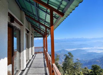 nepal/nagarkot/landmark/everest-manla-resort