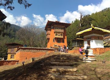 bhutan/thimphu-valley/landmark/dechenphug-lhakhang