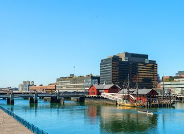 massachusetts/boston/landmark/boston-tea-party-ships-museum