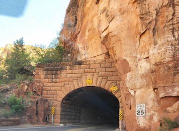 utah/dixie/landmark/the-zion-mount-carmel-tunnel
