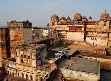 india/central-india/landmark/orchha-fort