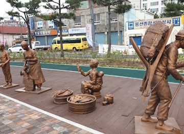 south-korea/pohang/landmark/warship-pohang