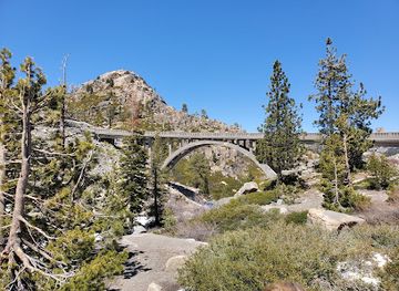 california/northern-california/landmark/historic-summit-tunnel