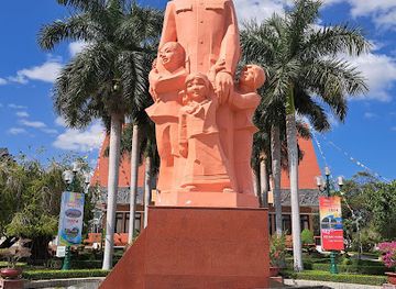 vietnam/phan-thiet/landmark/ho-chi-minh-museum
