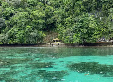 Metuker er a Bisech Historic Site & Palau Explorer-Palau SUP
