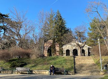 bulgaria/thrace/landmark/thracian-tomb-of-kazanlak