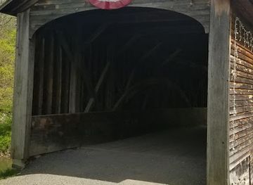 new-york/leatherstocking-region/landmark/hyde-hall-covered-bridge