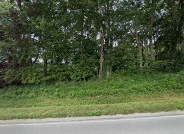 illinois/corn-belt/landmark/corn-crib-on-potts-inn-historic-site