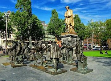 netherlands/vechtstreek/landmark/rembrandt-monument