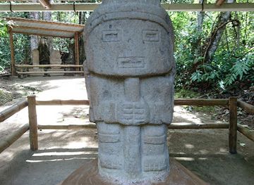 colombia/pacific-region/landmark/parque-arqueologico-de-san-agustin