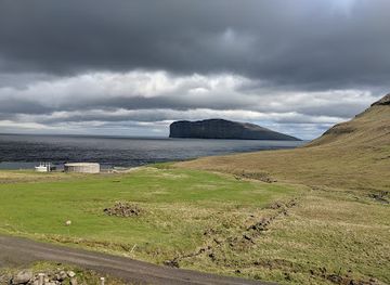faroe-islands/klaksvik/landmark/djupumyra-stadium