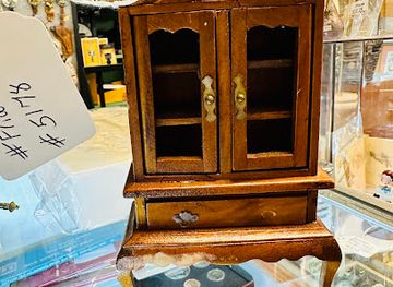 texas/irving/landmark/another-time-vintage