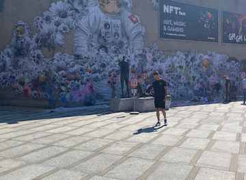 switzerland/lugano/landmark/piazza-castello