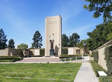 california/glendale/landmark/forest-lawn-museum