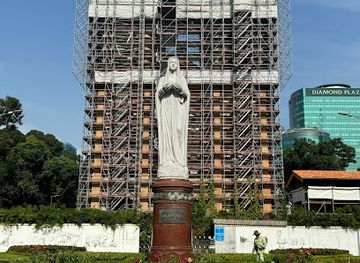 vietnam/central-highlands/landmark/diamond-plaza