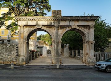 croatia/istrian-peninsula/landmark/twin-gate