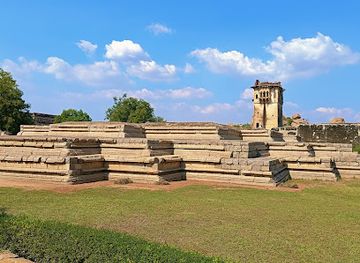 india/karnataka/landmark/royal-palace
