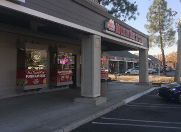 california/milpitas/landmark/mountain-mike-s-pizza