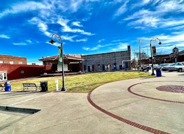 arkansas/russellville/landmark/main-street-russellville