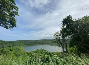 grenada/saint-andrew/landmark/lake-antoine