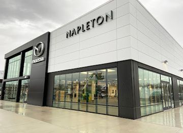 illinois/palatine/landmark/napleton-s-palatine-mazda