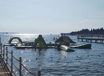 slovenia/portoroz/landmark/pastry-shop-and-cafe-opera