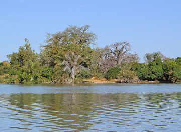 the-gambia/western-region/landmark/river-gambie
