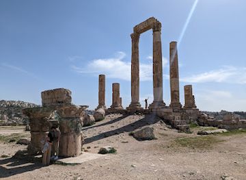 jordan/ma-an/landmark/hercules-hand