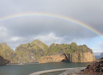 iceland/westman-islands/landmark/beluga-whale-sanctuary