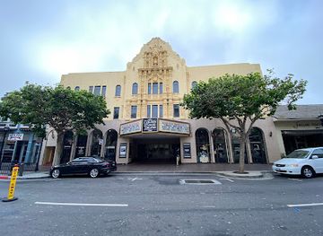 california/monterey/landmark/golden-state-theatre