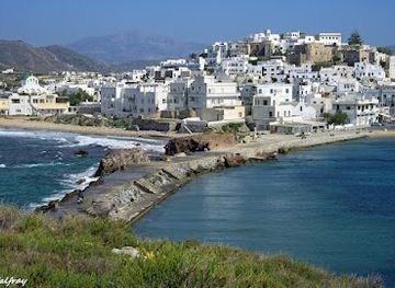 greece/naxos/landmark/statue-of-afrodite