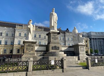 ukraine/kyiv/shevchenkivskyi-district/landmark/princess-olga-monument