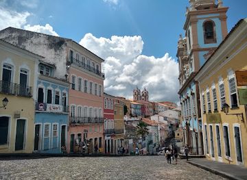 brazil/salvador/pelourinho/landmark/fallen-cross-monument
