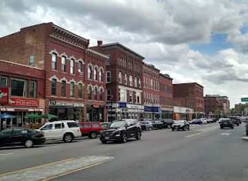 new-hampshire/concord/landmark/league-of-nh-craftsmen-concord-fine-craft-gallery