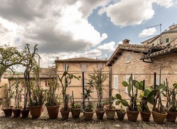 italy/urbino/landmark/botanical-garden-of-the-university