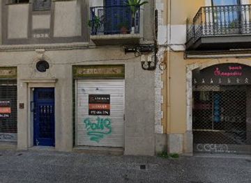 spain/girona/eixample/landmark/casa-colomer