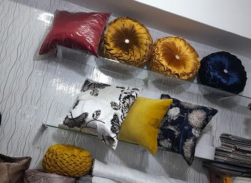 uganda/western-region/landmark/yarid-young-african-refugees-for-integral-development