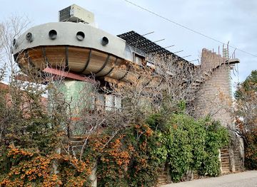mexico/southeastern-mexico/landmark/spaceship-ufo-house
