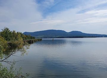 czechia/palava/landmark/vestonicka-nadrz