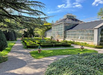 slovenia/sezana/landmark/botanicni-vrt-sezana-ob-vili-mirasasso