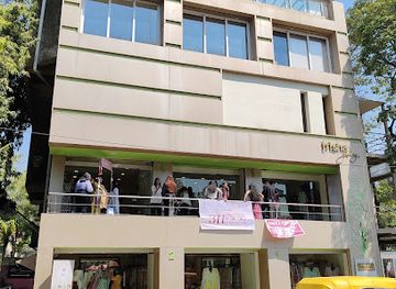 india/vadodara/alkapuri/landmark/trisha-gallery