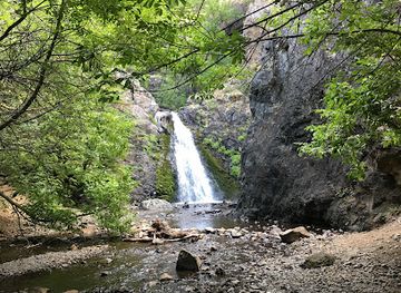 oregon/hood-river-county/landmark/dog-creek-falls